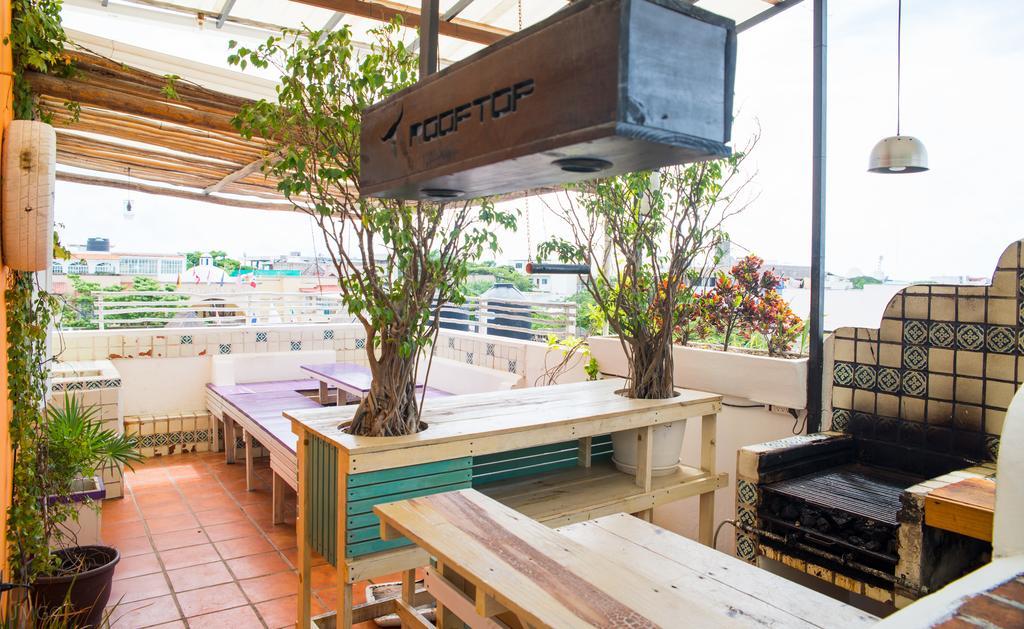 The Yak Hostel Playa del Carmen Εξωτερικό φωτογραφία