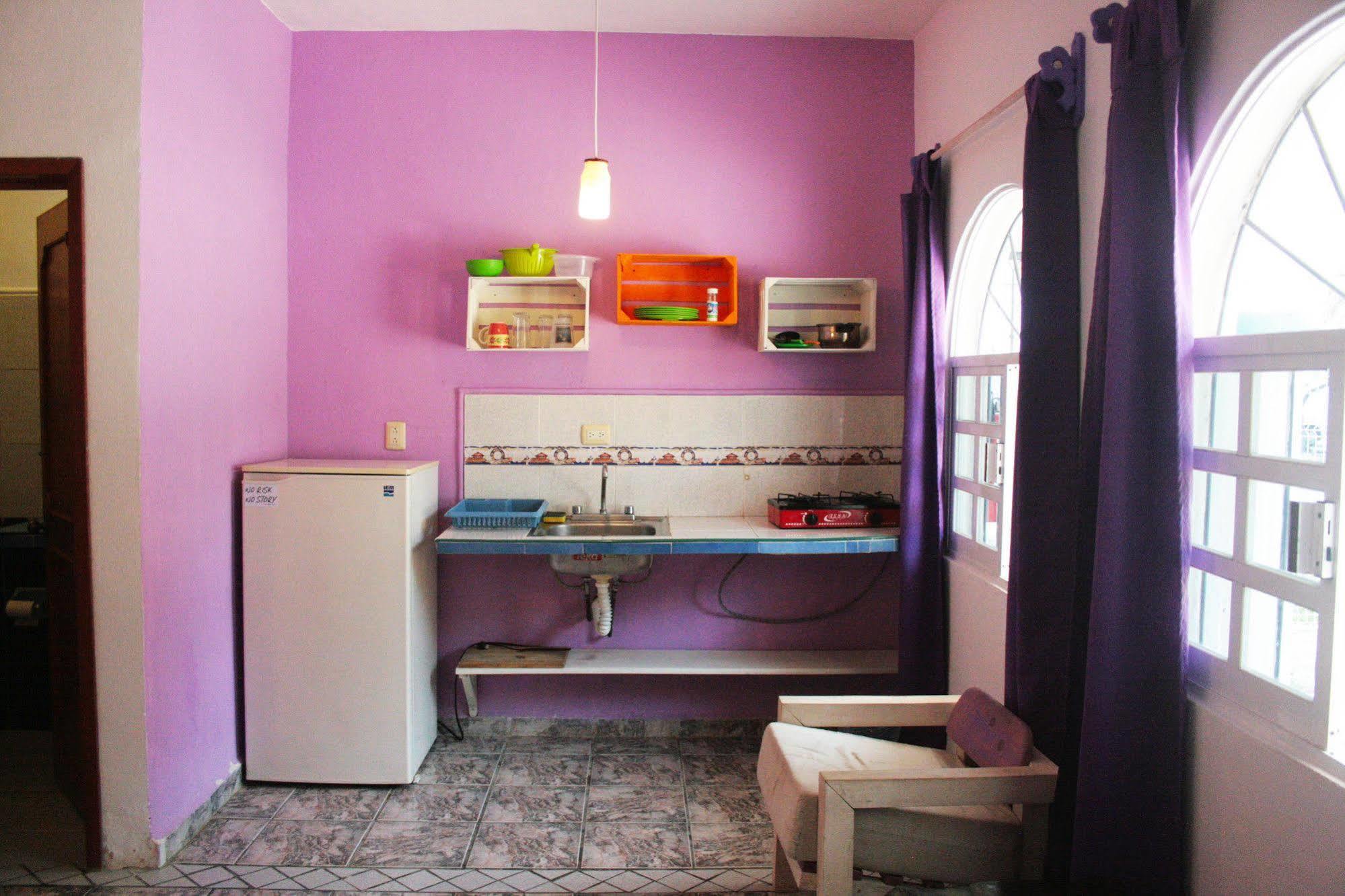 The Yak Hostel Playa del Carmen Εξωτερικό φωτογραφία