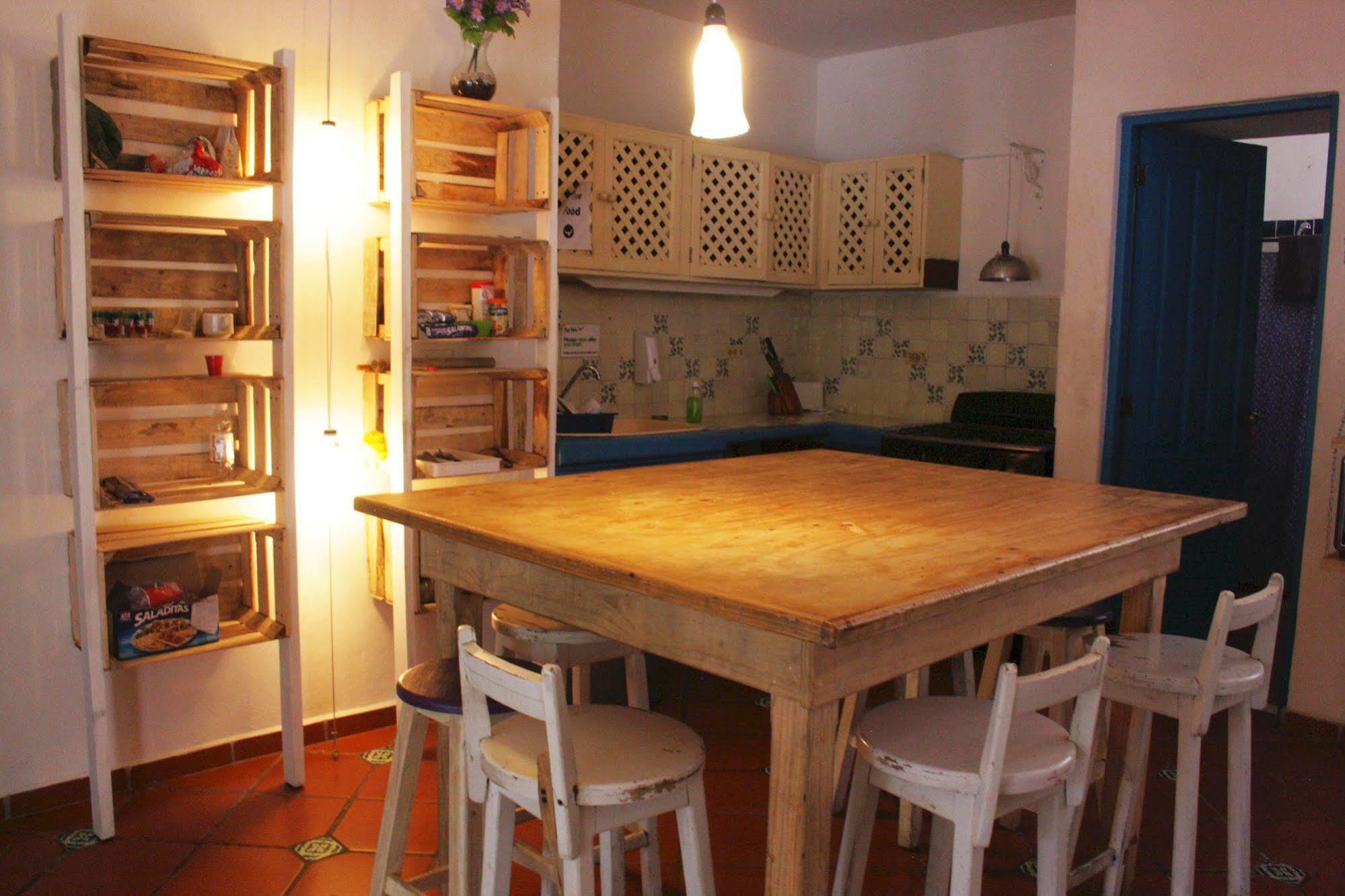 The Yak Hostel Playa del Carmen Εξωτερικό φωτογραφία