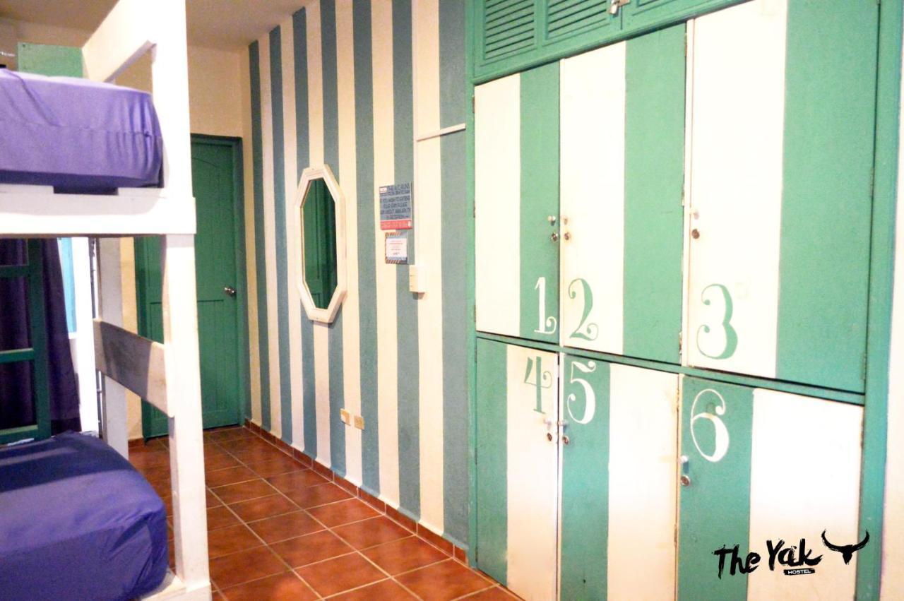 The Yak Hostel Playa del Carmen Εξωτερικό φωτογραφία