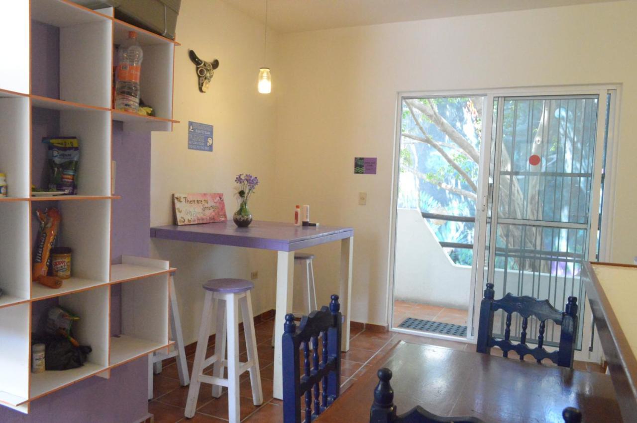 The Yak Hostel Playa del Carmen Εξωτερικό φωτογραφία